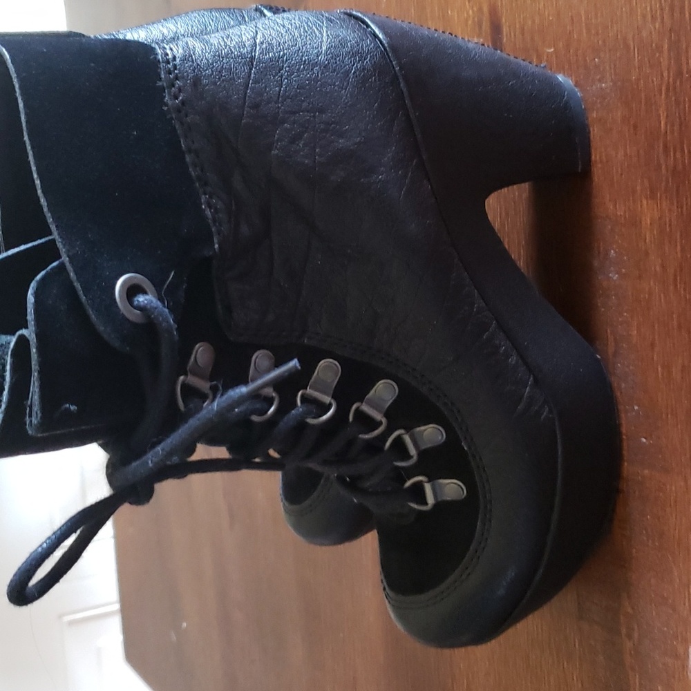 Kork-Ease Black Lace-Up Platform Ankle Boots - Picture 3 of 10